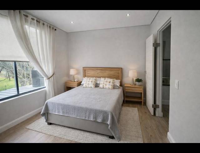 2 BEDROOM PROPERTY TO RENT IN MENLO PARK